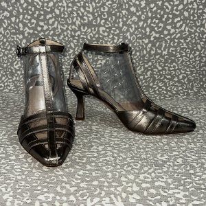 Louise et Cie Lo-Lakma Pointed Toe Pump - Size 9